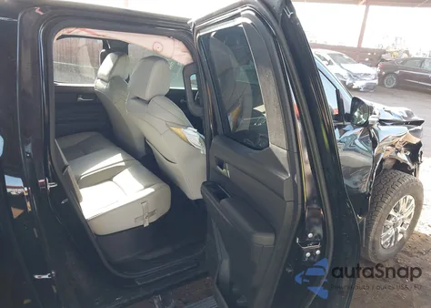 2025 Toyota Tacoma Limited from USA, damaged, VIN 3TMLB5JN5SM159398